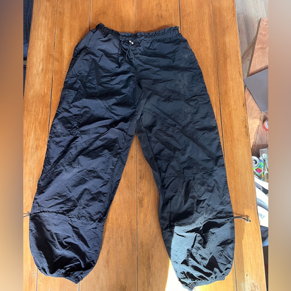 Black thin cargo pants